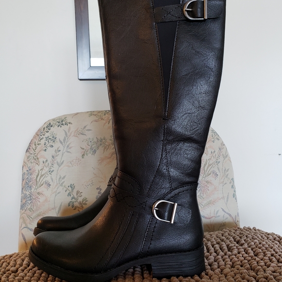 PLANET by EARTH 👢 - Picture 9 of 10